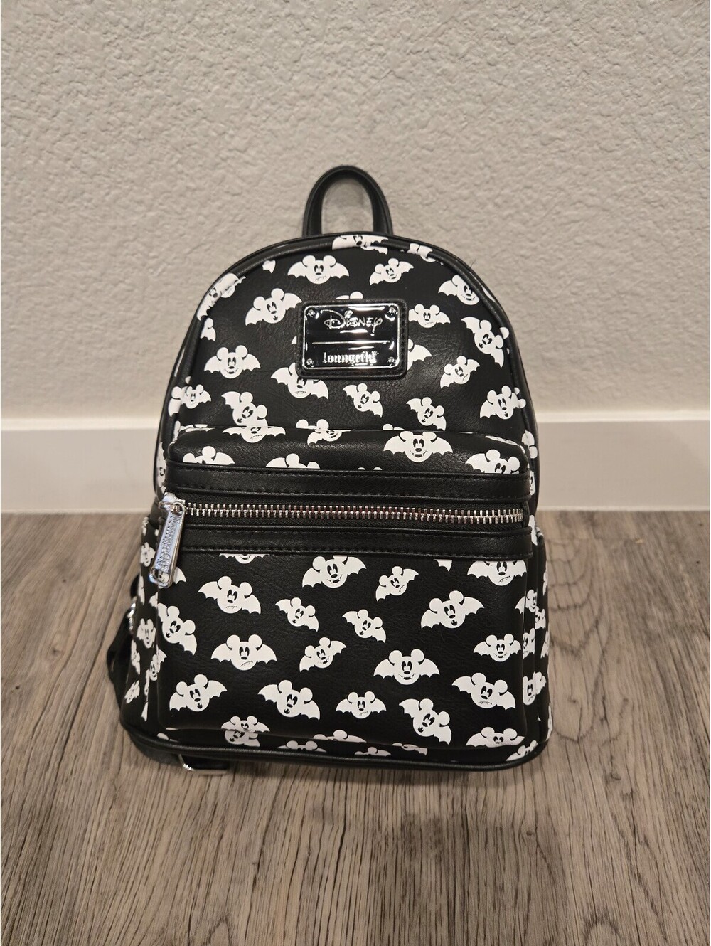 Mickey Mouse Bat Halloween Mini Backpack Loungefly and wallet